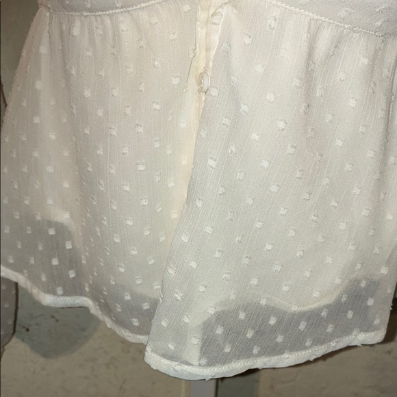 💥Abercrombie & Fitch White Sheer Blouse - Picture 4 of 6